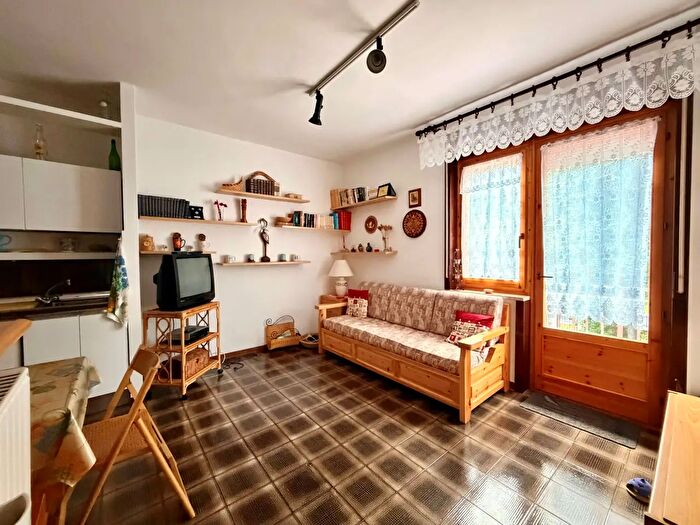 Appartamento trilocale in vendita in Via Valcasotto, Garessio
