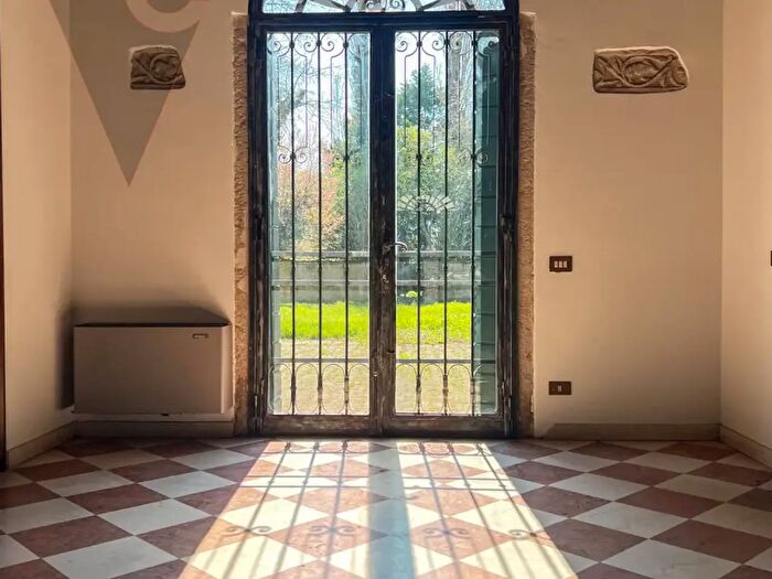 Casa con 15 locali in vendita in Via Gelsi, Piove Di Sacco