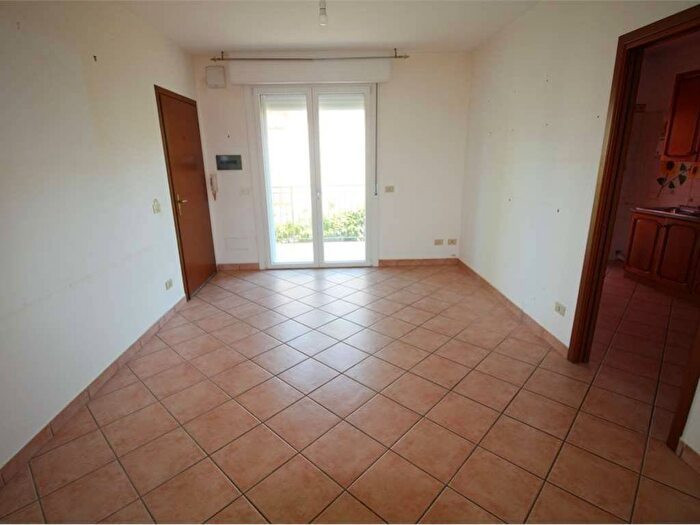 Appartamento quadrilocale in affitto in via Graziosi, Centro, Maranello