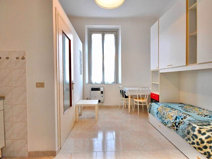 Appartamento monolocale in affitto in Via Ravenna, Corvetto, Milano