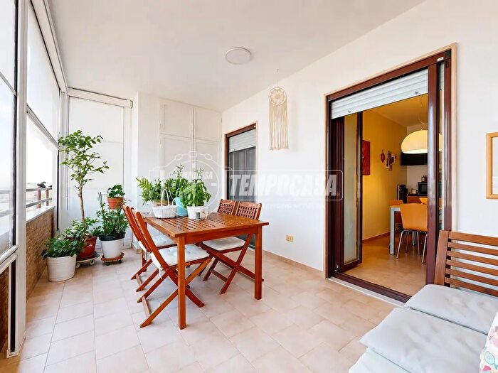Appartamento trilocale in vendita in Via Nino Bixio, Casamassima