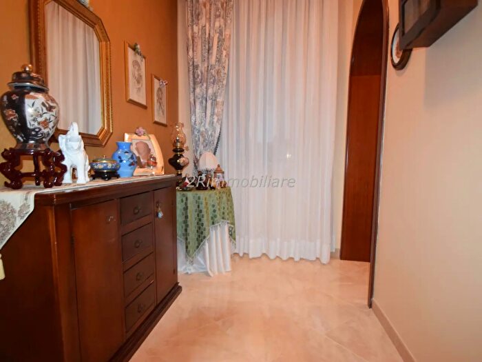 Appartamento con 6 locali in vendita in Mazara Del Vallo