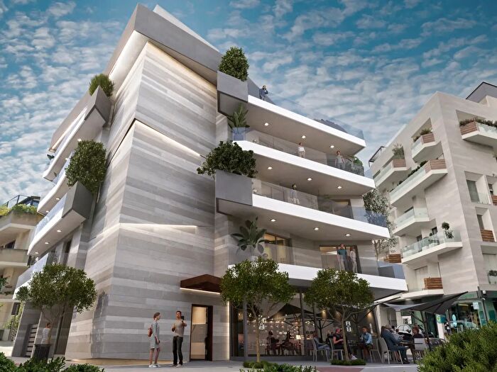 Appartamento trilocale in affitto in Via Tito Minniti, Lecce