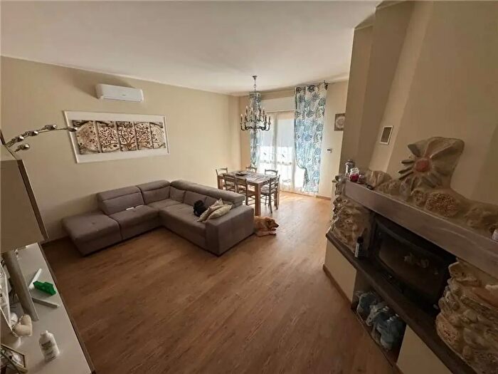 Appartamento con 5 locali in vendita in Via SantEugenio, Ceriale