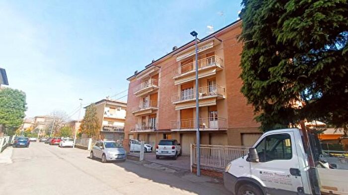 Appartamento con 6 locali in vendita in Vignola