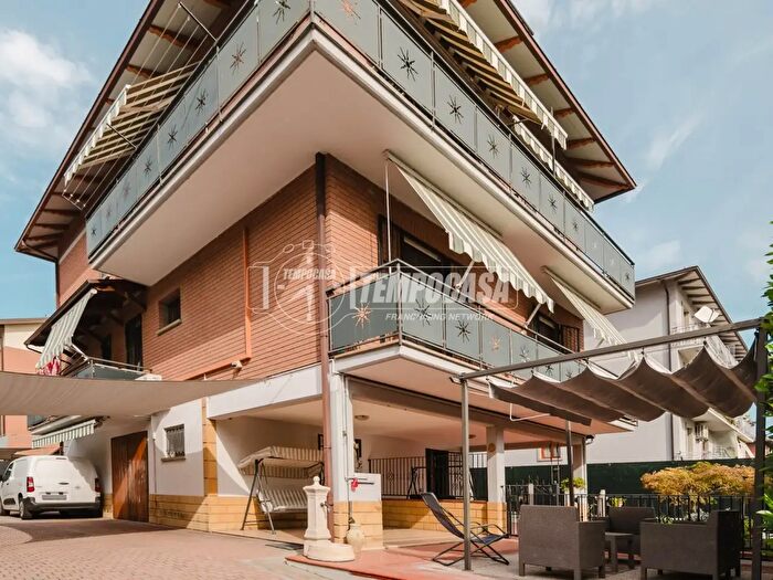 Casa quadrilocale in vendita in Maranello