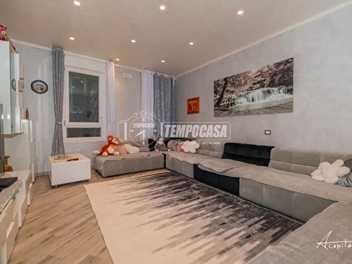 Appartamento con 6 locali in vendita in Corso del Popolo, Rovigo