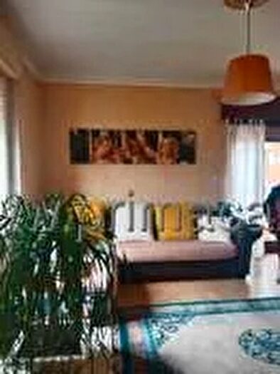 Casa con 6 locali in vendita in Via Giuseppe Mazzini, Roverbella