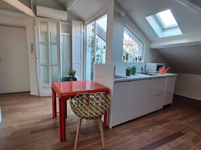 Appartamento bilocale in affitto in Arco della Pace, Milano