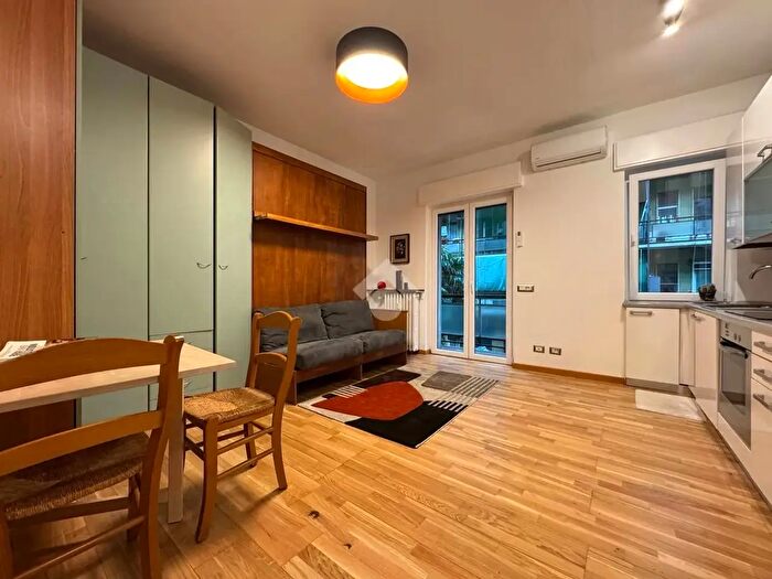 Appartamento monolocale in affitto in Via Tartini, Milano