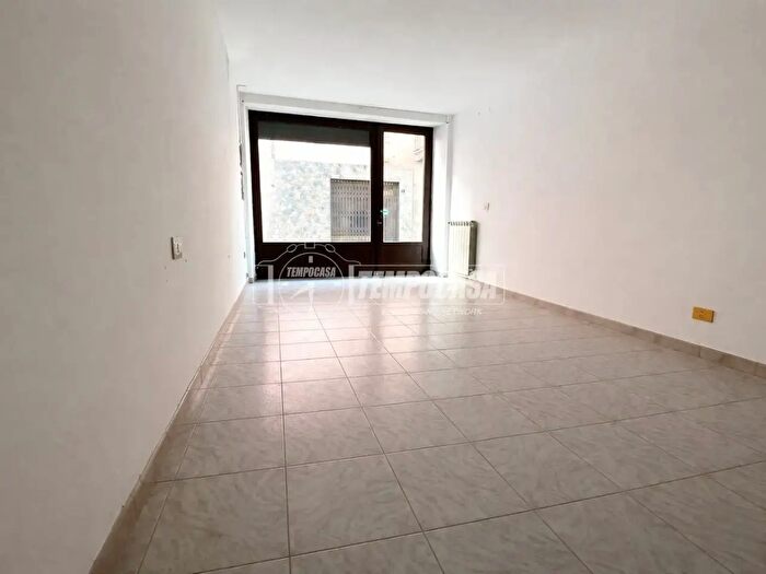 Casa bilocale in vendita in Via Ivrea, Candia Canavese