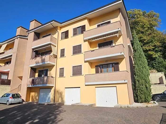 Appartamento bilocale in vendita in Viale Madonna del Campo, Cave