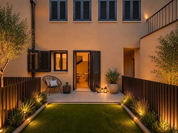 Appartamento trilocale in vendita in San Brunone, Milano