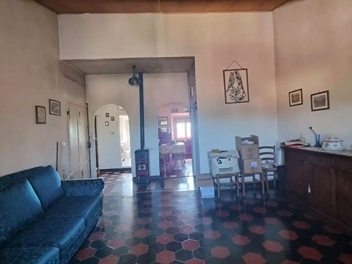 Appartamento trilocale in vendita in Colle Di Val DElsa
