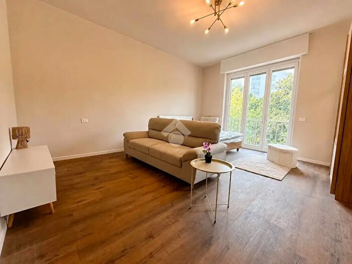 Appartamento monolocale in vendita in Via Crema, Legnano