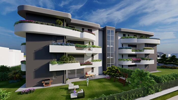 Appartamento quadrilocale in vendita in Via Don Giovanni Minzoni, Origgio