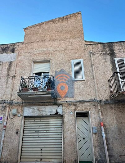 Appartamento con 5 locali in vendita in Via IV Aprile Castelvetrano, Castelvetrano