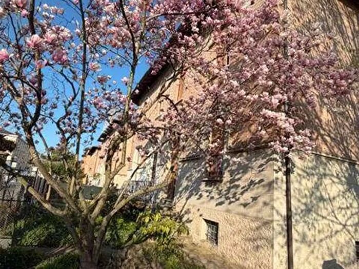 Casa con 7 locali in vendita in Cento