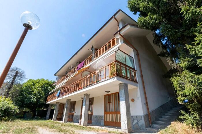 Casa quadrilocale in vendita in Via Chabriols, Torre Pellice