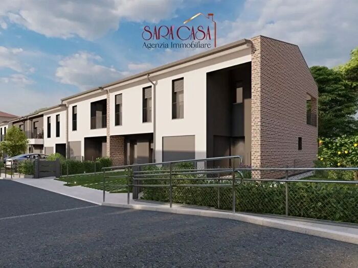 Appartamento trilocale in vendita in Via Fratelli Rosselli, Faenza