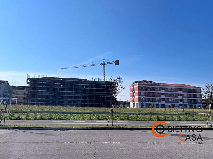 Appartamento quadrilocale in vendita in Via Minzoni, Albignasego