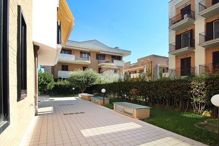 Appartamento con 5 locali in vendita in Via Gianna Manzini, San Benedetto Del Tronto