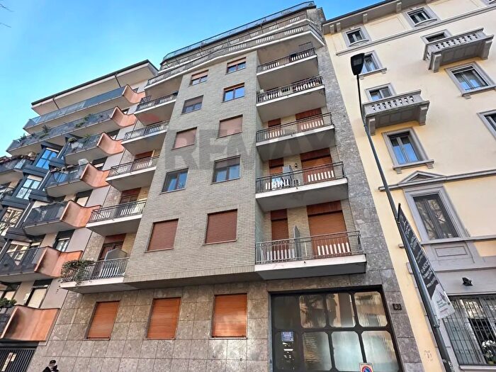 Appartamento bilocale in vendita in Via Giuseppe Govone, Milano
