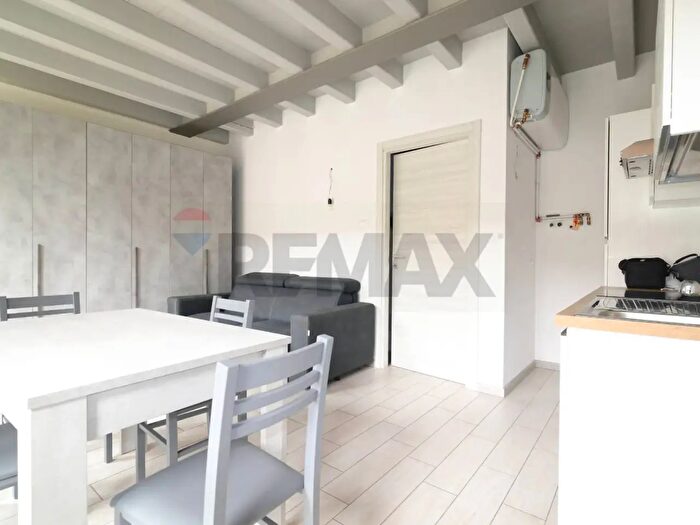 Appartamento monolocale in vendita in Via San Giorgio, Bonate Sotto