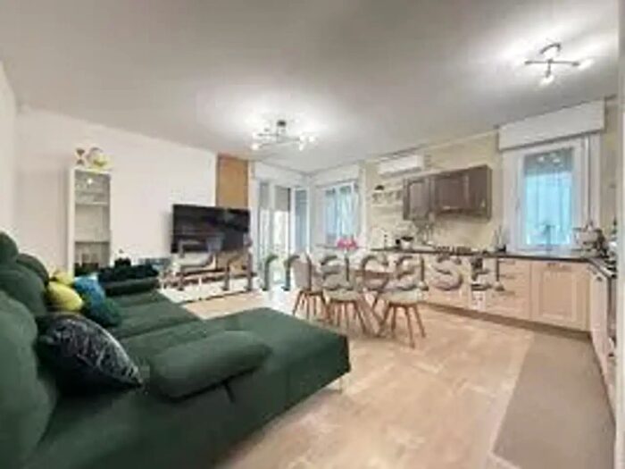 Appartamento trilocale in vendita in Corso della Vittoria, Legnago