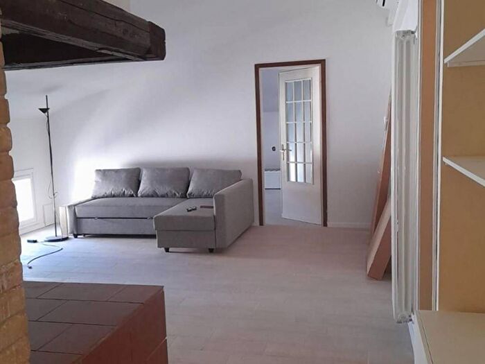 Casa trilocale in affitto in Via degli Agnusdei, Santa Sofia Altinate, Padova