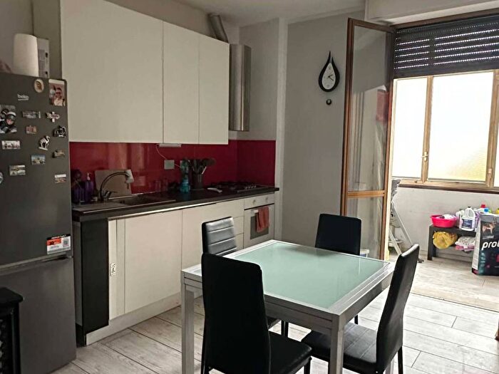 Appartamento trilocale in affitto in Via Valdinievole, Novoli, Firenze