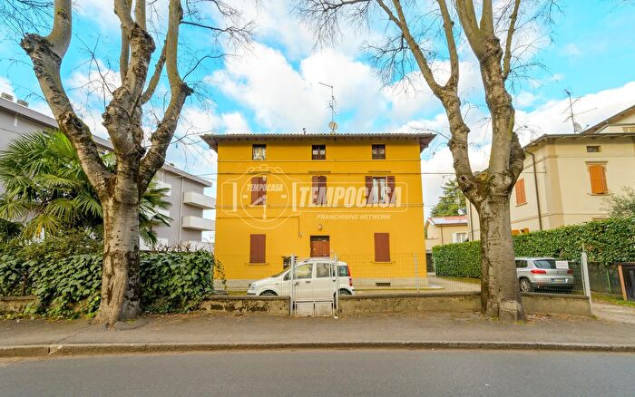 Appartamento quadrilocale in vendita in Viale Vittorio Veneto, Vignola