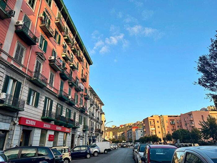 Appartamento bilocale in affitto in Via Giovan Battista Licata, Fuorigrotta, Napoli