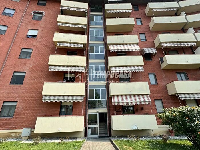 Appartamento quadrilocale in vendita in Villaggio Lorazzo, Cossato