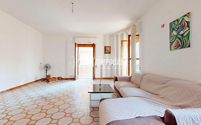 Appartamento trilocale in vendita in Via Donatello, Conversano