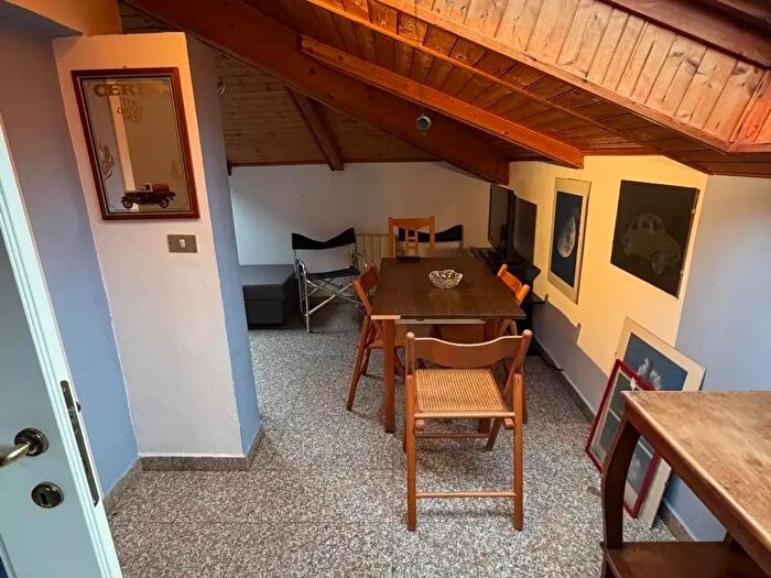 Appartamento trilocale in affitto in La Spezia