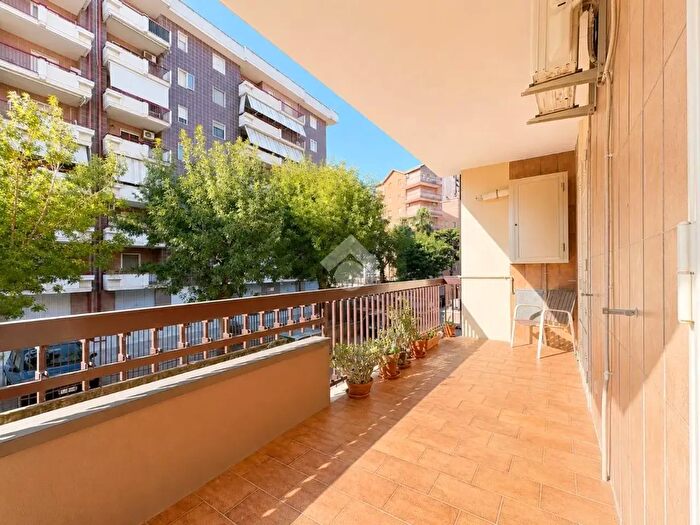Appartamento trilocale in vendita in Via Carmicelli, San Severo