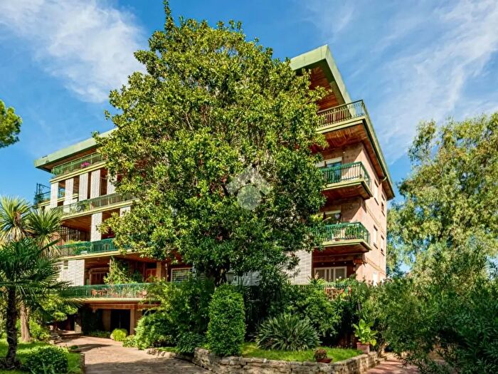 Appartamento monolocale in vendita in Via Nicolò Piccolomini, Roma