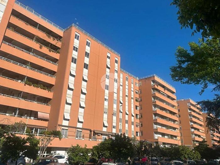 Appartamento quadrilocale in vendita in Largo Bacone, Ponte Mammolo, Roma
