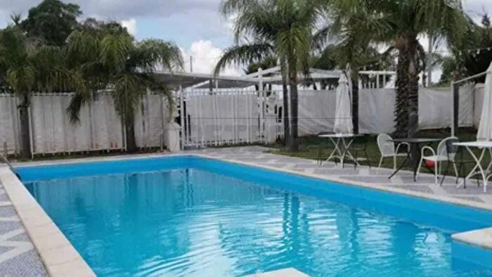 Casa con 7 locali in vendita in Castelvetrano