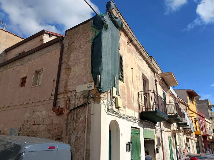 Appartamento trilocale in vendita in Via Altarello, Palermo