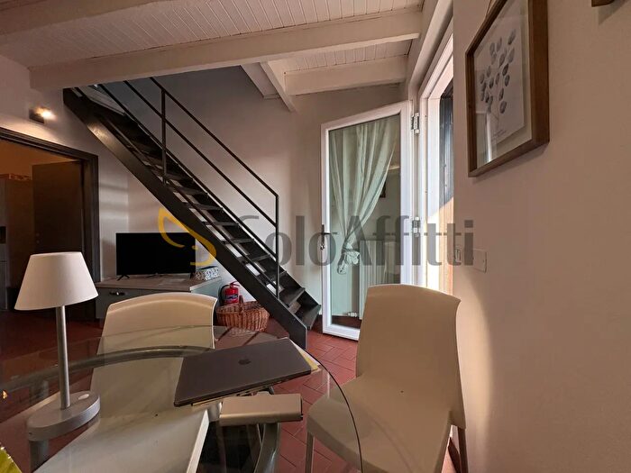 Appartamento trilocale in affitto in Via Dante Alighieri, Bollate