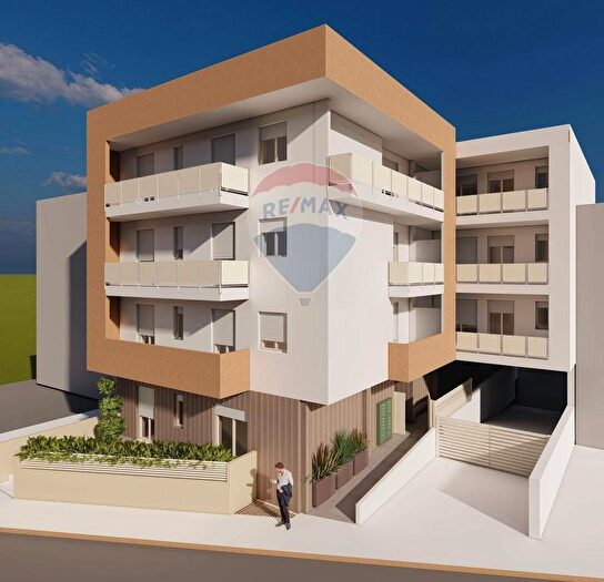 Appartamento quadrilocale in vendita in Via Carlo Levi, Bitritto