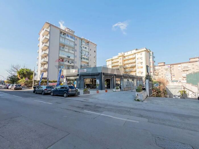 Appartamento quadrilocale in vendita in Via San Lorenzo l, Palermo