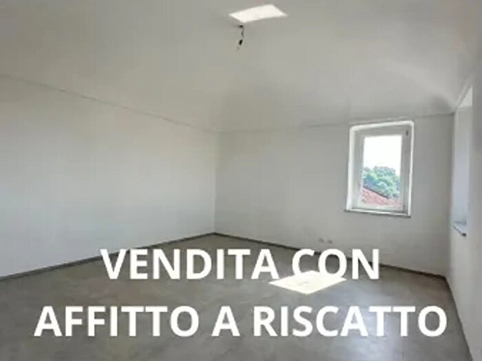 Casa con 5 locali in vendita in Via Giovanni E Dante Volpe, Dorzano