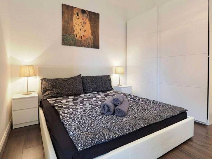 Appartamento monolocale in affitto in Via Antonio Mambretti, Quarto Oggiaro, Milano