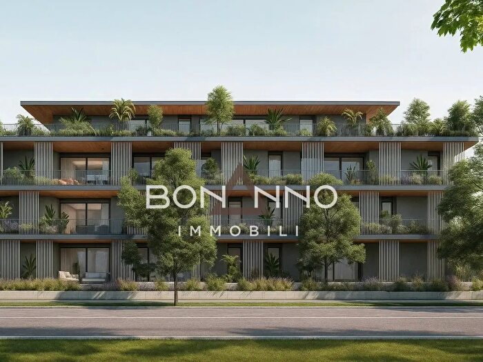 Appartamento quadrilocale in vendita in Via Lancenigo, Treviso