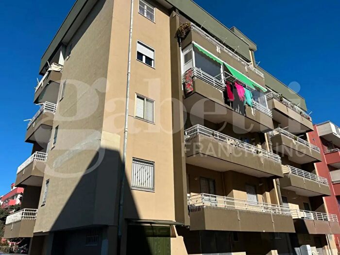 Appartamento quadrilocale in vendita in Via Parri, Margherita Di Savoia