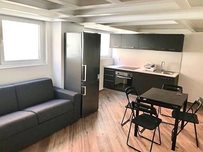 Appartamento trilocale in affitto in Via Marco Tullio Cicerone, Niguarda, Milano