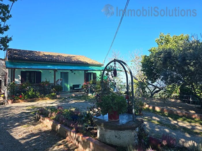 Casa con 6 locali in vendita in Via Seconda Montecavallo, Cesena